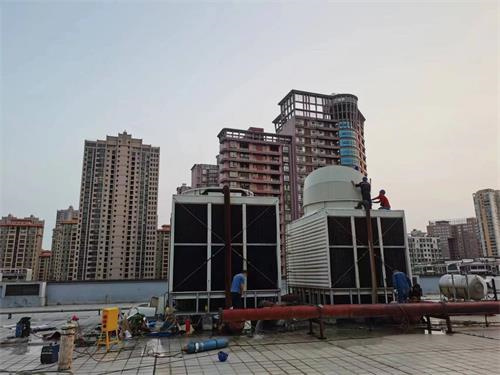 冷卻塔散熱不良的原因是什么？(冷卻塔的風扇是干什么的)