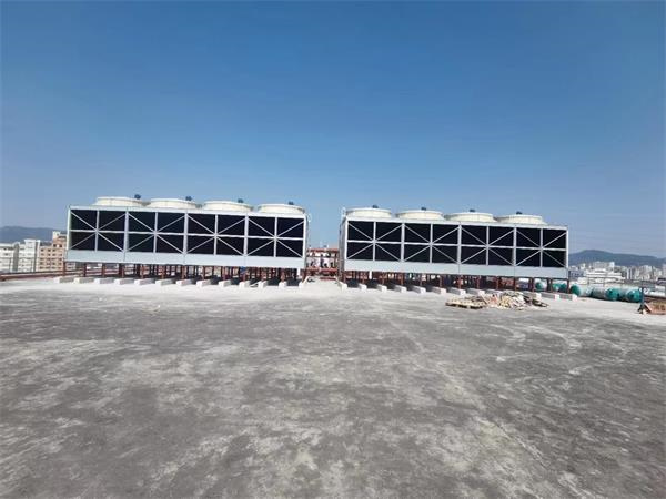 圓形冷卻塔車間走貨現場,圓形冷卻塔安裝視頻